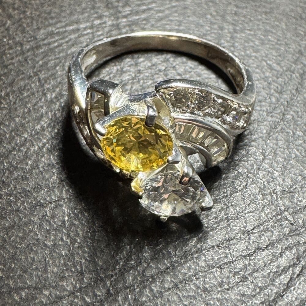 Sterling Silver Womens Ring CZ Cubic Zirconia Size 9 Yellow & Clear Multiple Gem - Picture 1 of 7